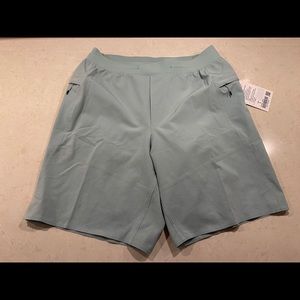 Lulu Lemon Train to Beach Shorts